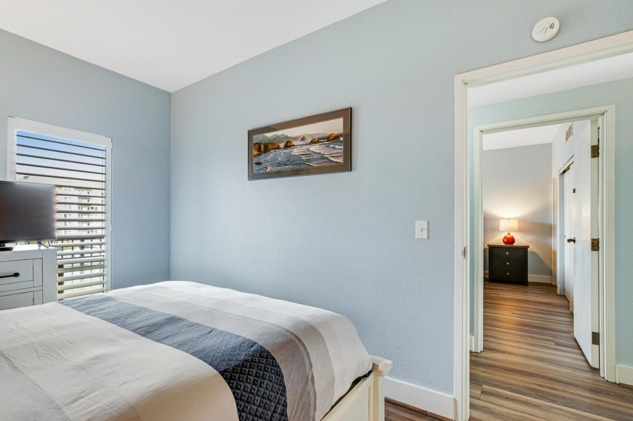 Sand & Sea: Blue Haven Seaside Exterior photo